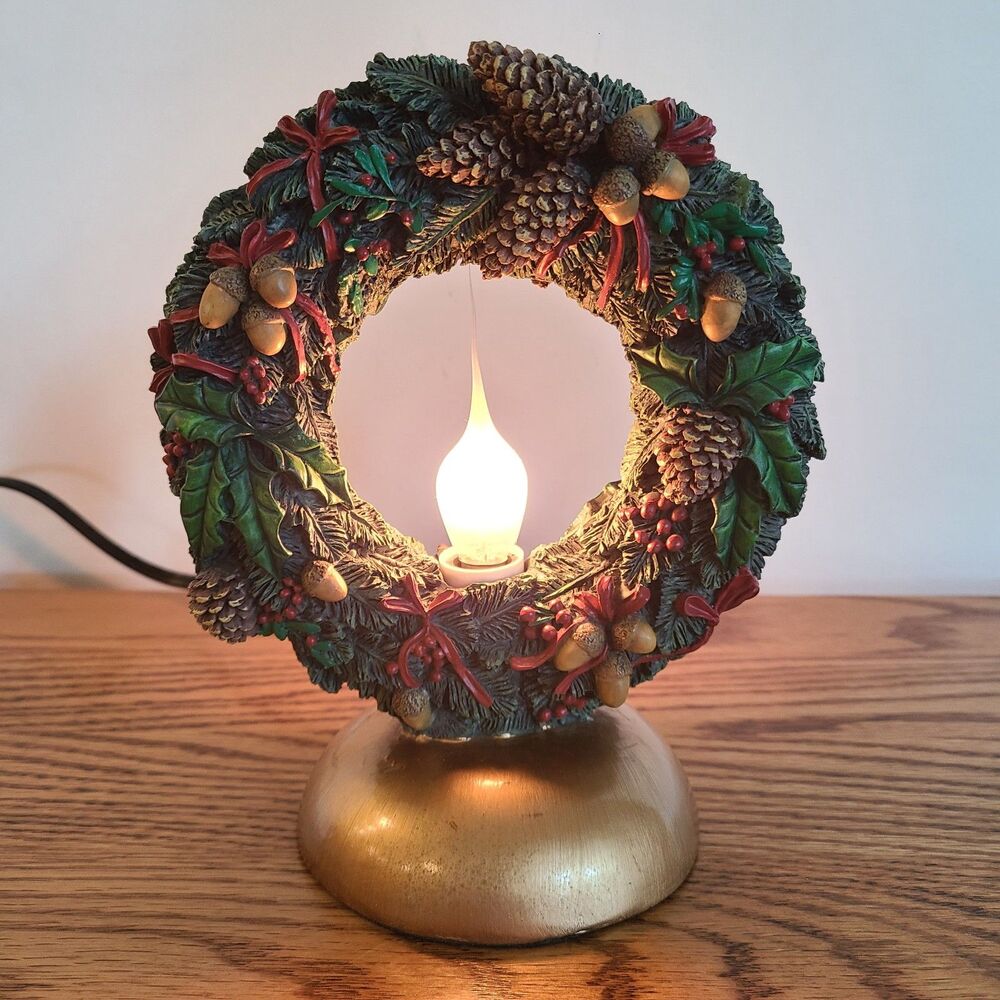 Vintage Holiday Wreath Tabletop Mantle Entryway Light - Festive Christmas Decor